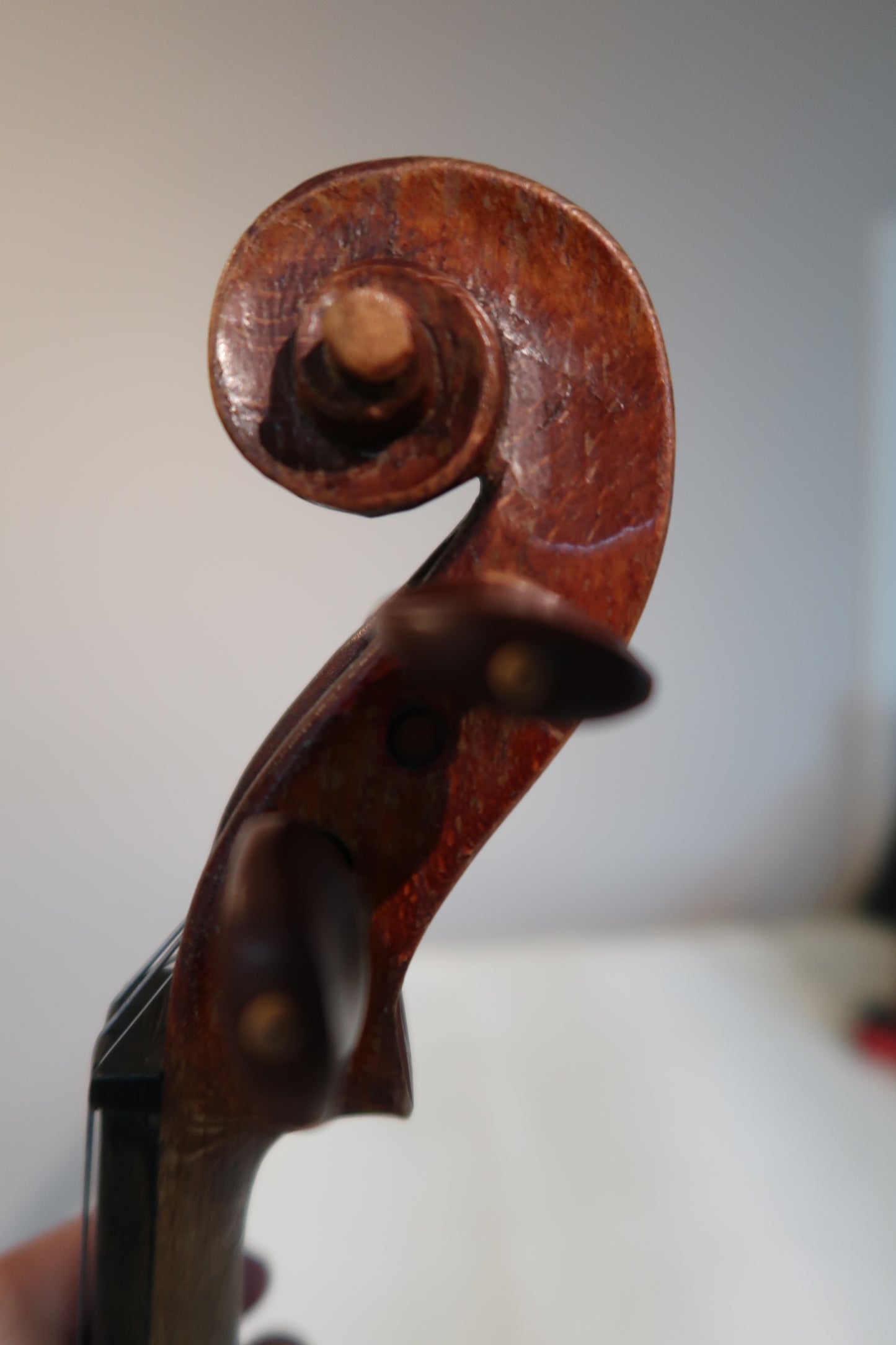 Violín antiguo de taller alemán: tono excepcional y madera de primera calidad (sin etiqueta, sello Hopf)