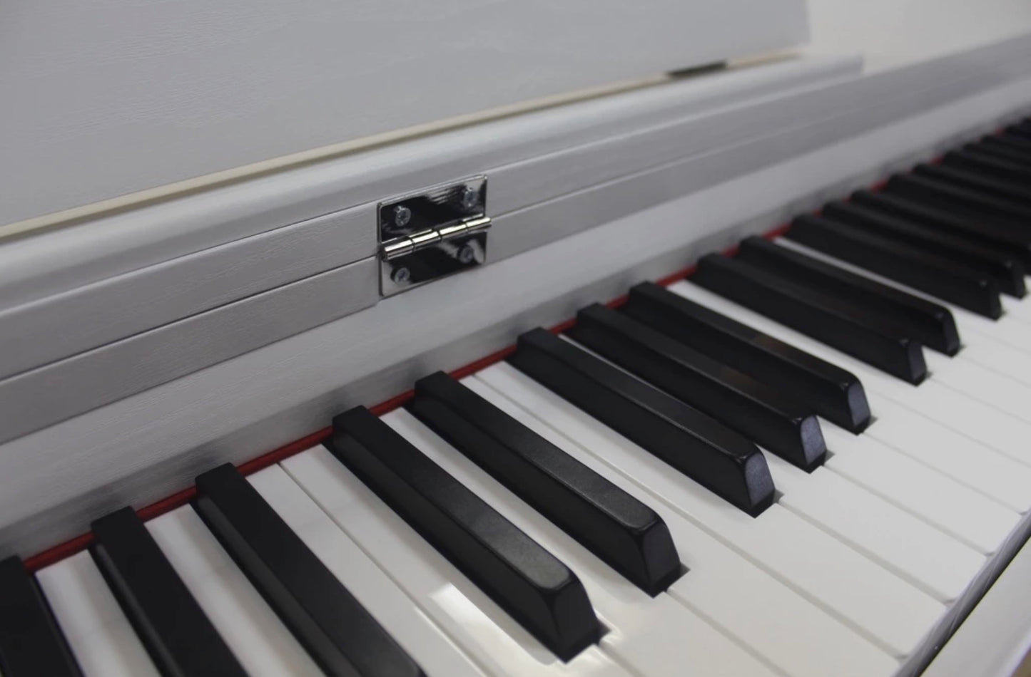 Finechord FLP-001 Digital Piano — Grand Piano Feel, Compact Design, Available in Black & White
