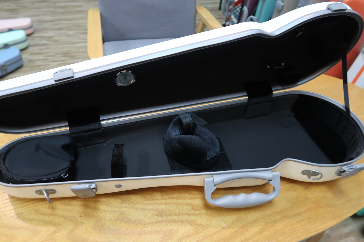 FRD Promotion Violin hardcase for 3/4-4/4 violins