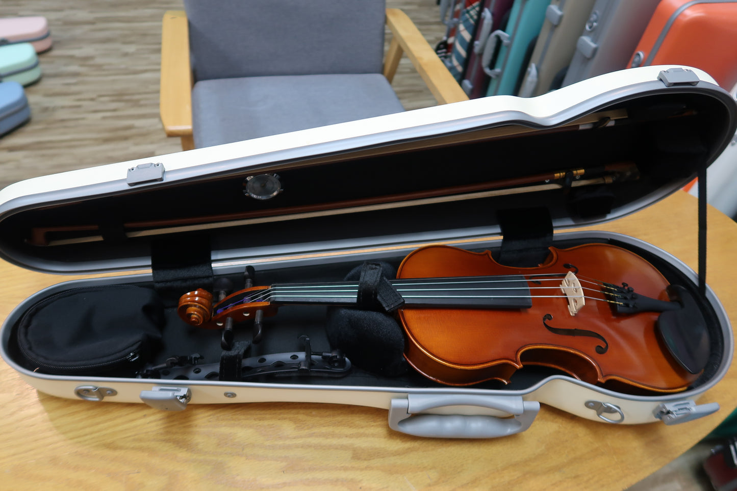 FRD Promotion Violin hardcase for 3/4-4/4 violins