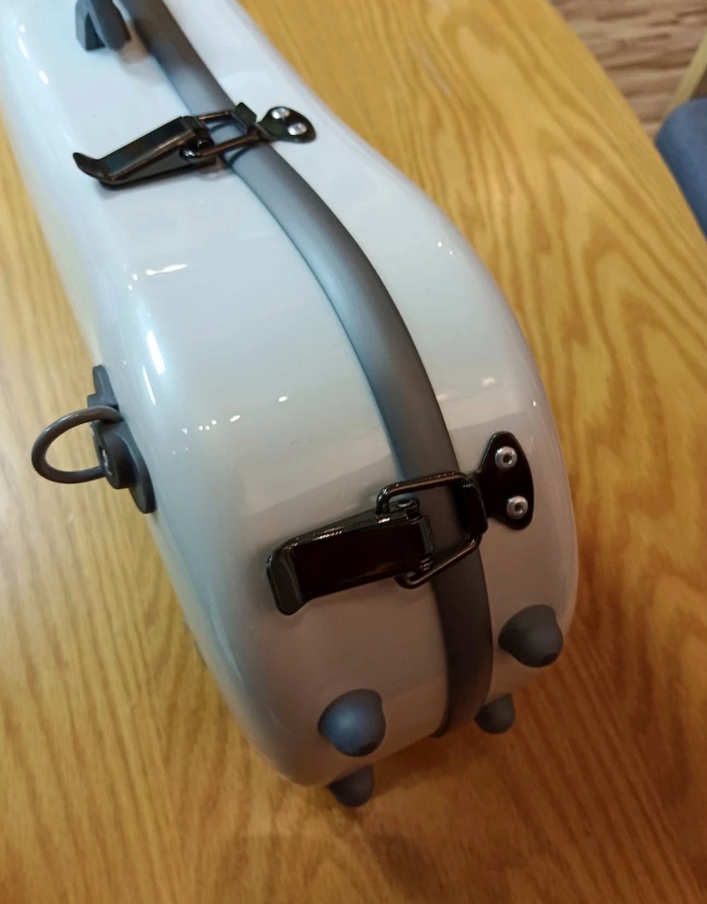 JML 1.5kg  PC2 Shaped violin case